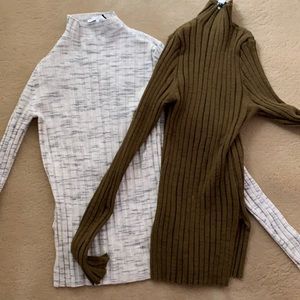 Cute turtle necks with slits